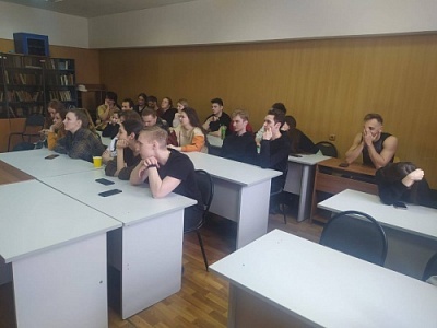 Студенты ЯГТИ им. Фирса Шишигина приняли участие в лектории на тему: «Информационные риски в сети Интернет»
