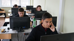 В ЯрГУ состоялся четвертый студенческий турнир юниоров по спортивному программированию