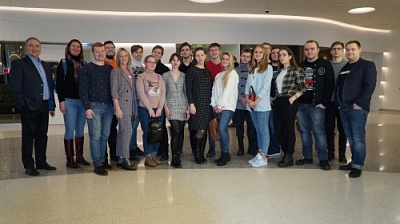 Выпускники первой «Проектной школы» Сбербанка и ЯрГУ посетили Сбербанк Agile Home 